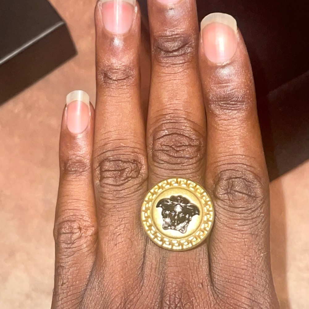 Versace Ring - Picture 3 of 4